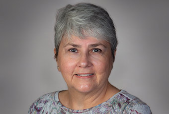 portrait of Vanessa Manohar